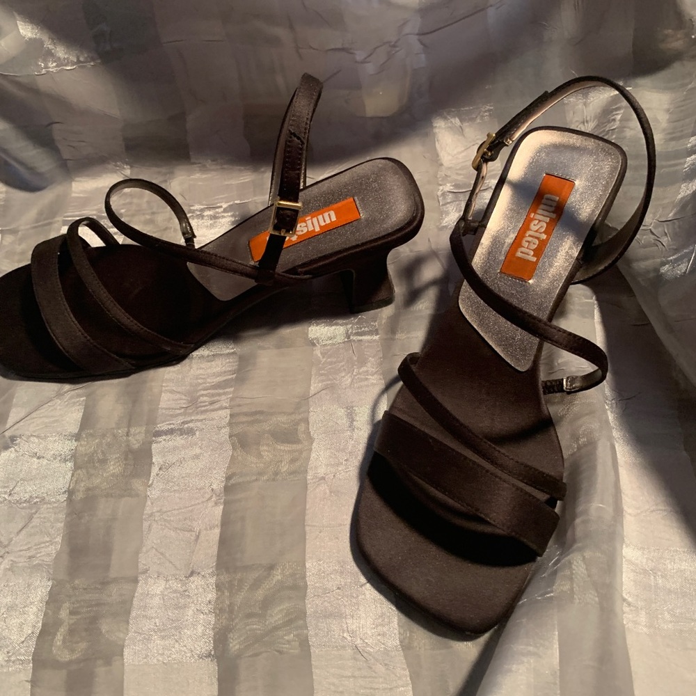 Black Satin Square Toe Strappy Heels sz 9, Rock bottom price!